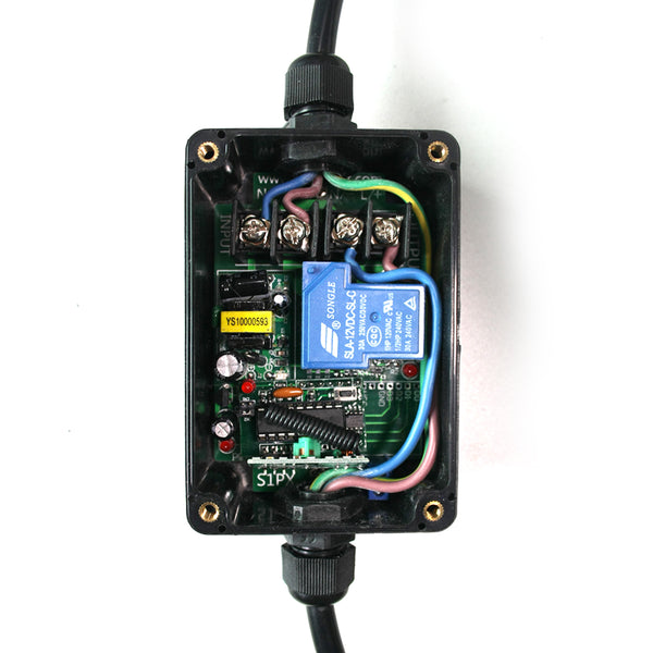AC 220V 240V 13A Remote Control Power Outlet Socket British